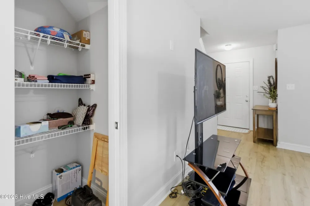 121 W Murrow Lane Jacksonville, NC 28546