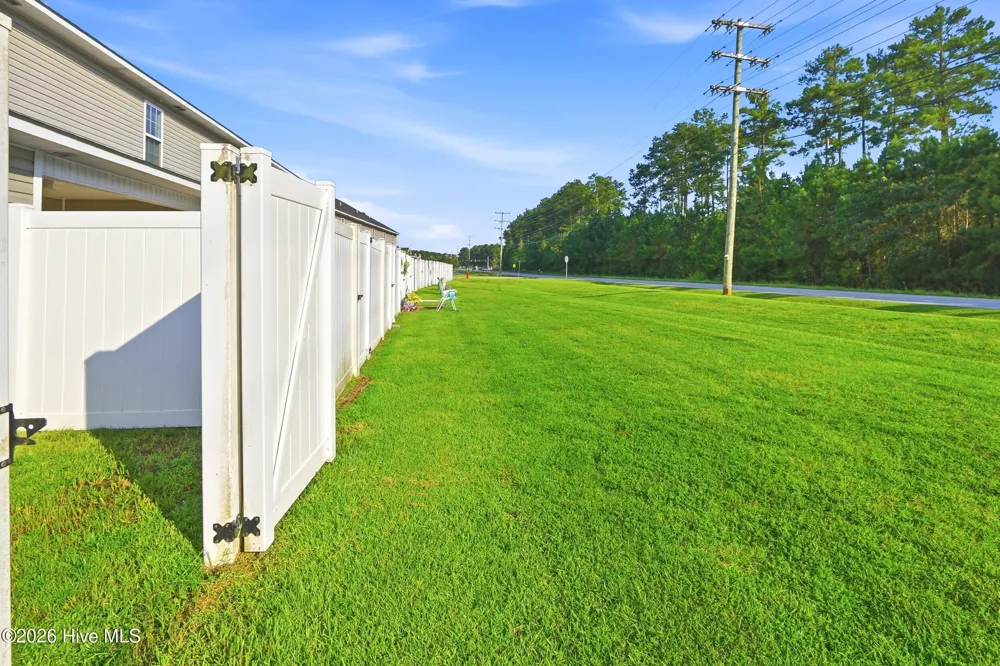 121 W Murrow Lane Jacksonville, NC 28546