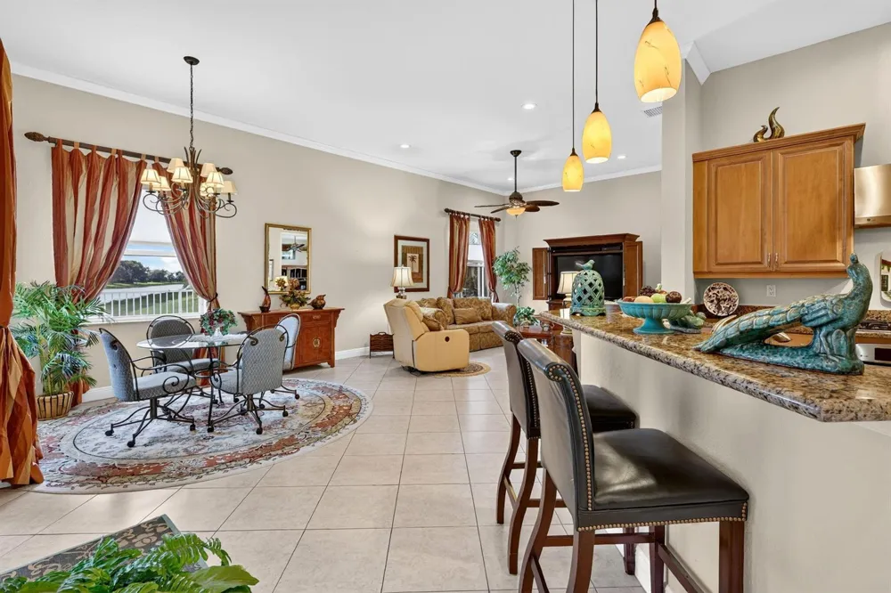 303 NW BAYSIDE COURT Port St. Lucie, FL 34986