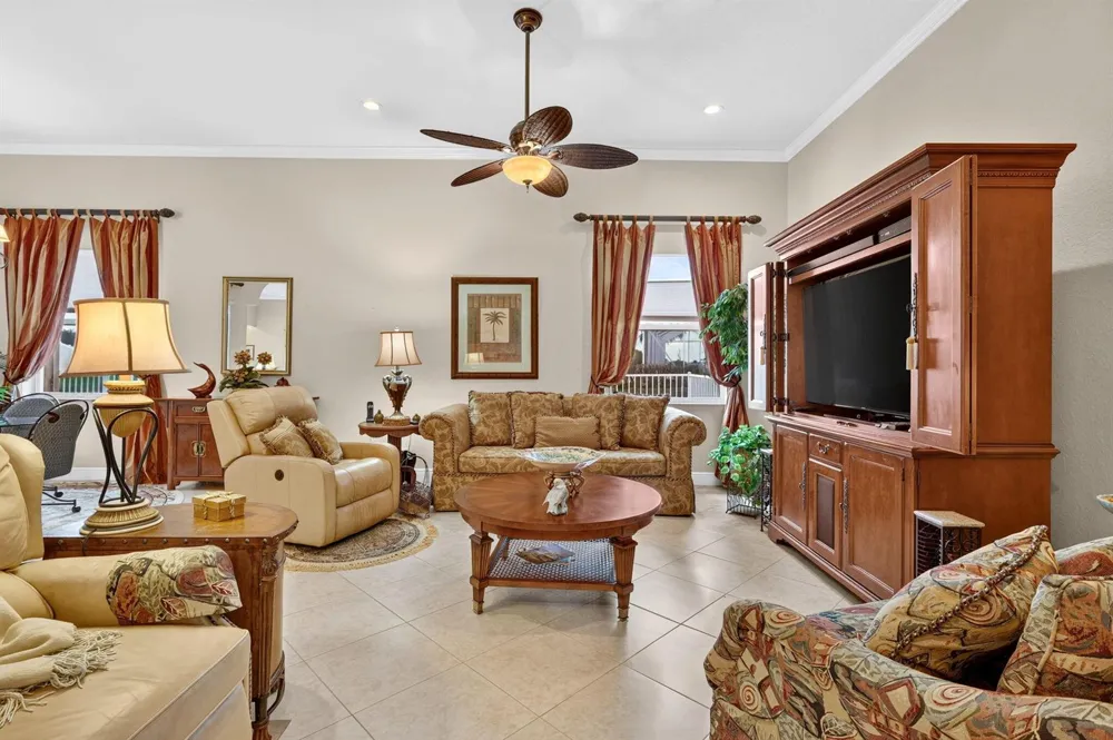 303 NW BAYSIDE COURT Port St. Lucie, FL 34986