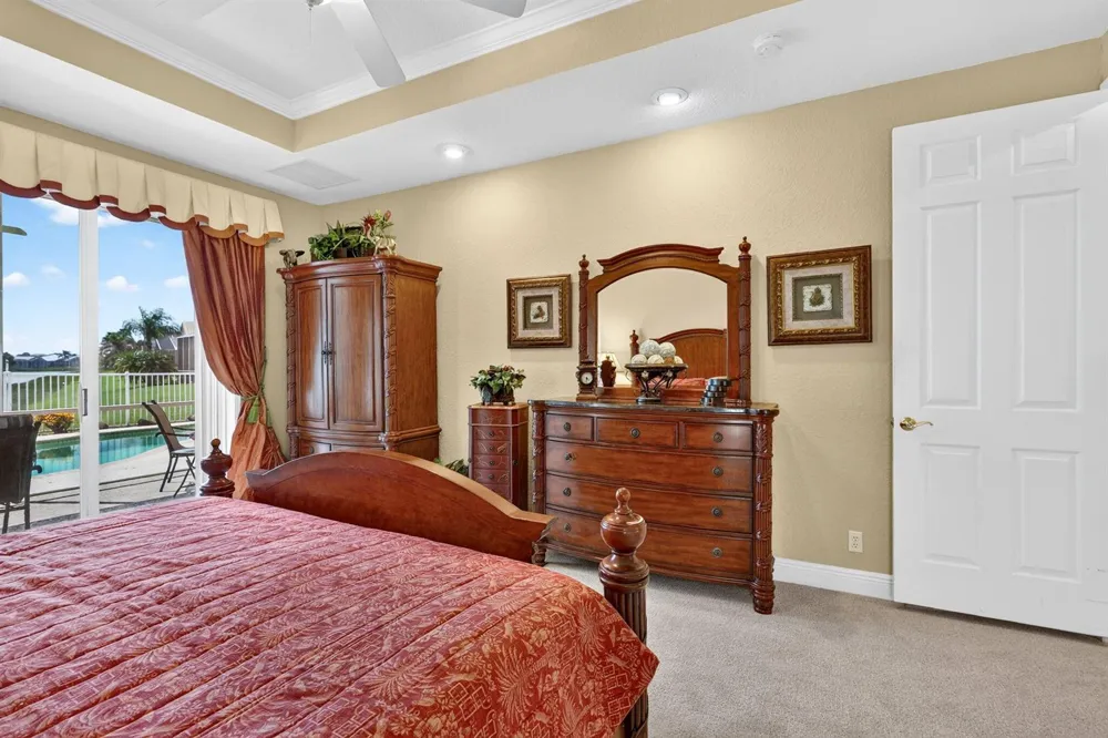 303 NW BAYSIDE COURT Port St. Lucie, FL 34986