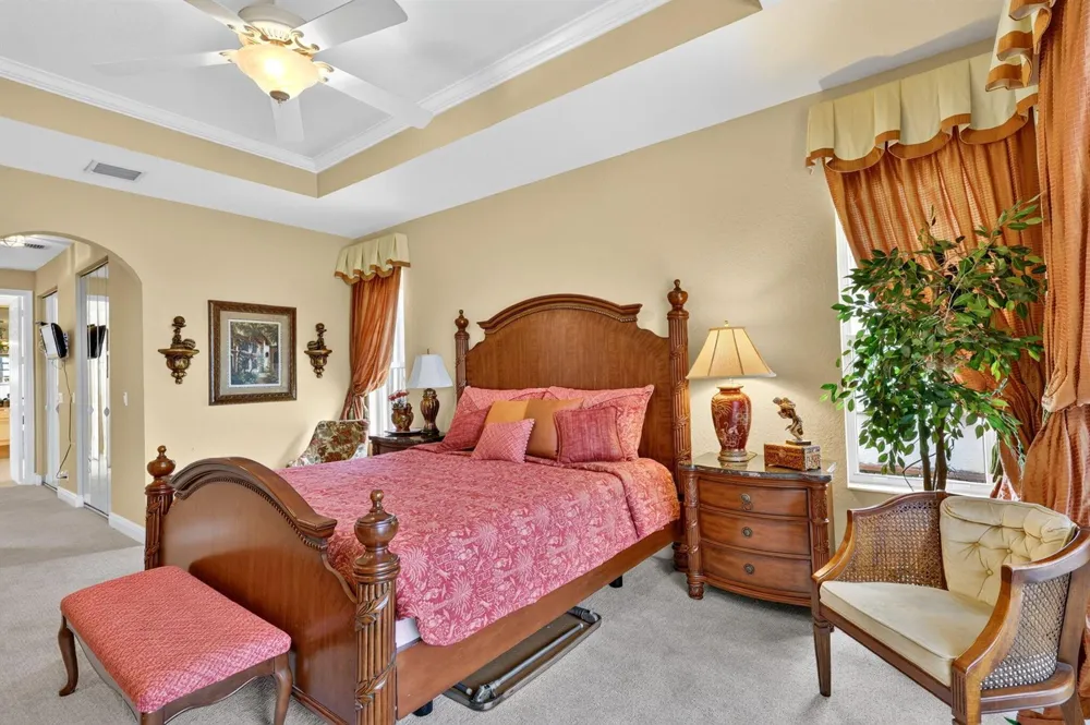 303 NW BAYSIDE COURT Port St. Lucie, FL 34986