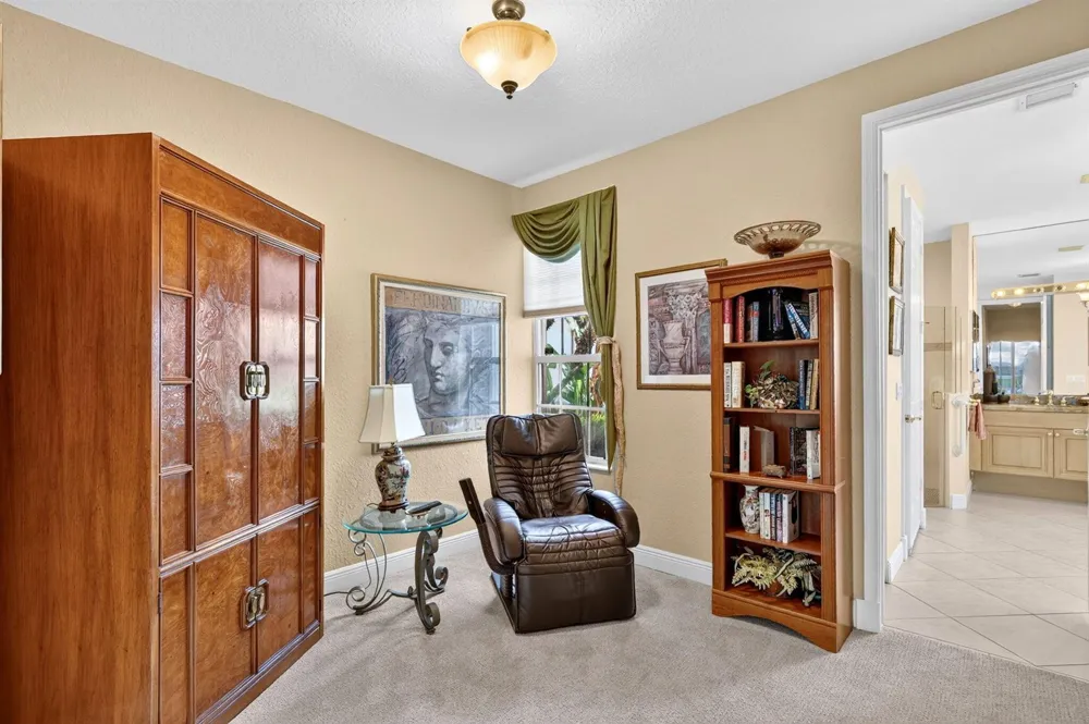 303 NW BAYSIDE COURT Port St. Lucie, FL 34986