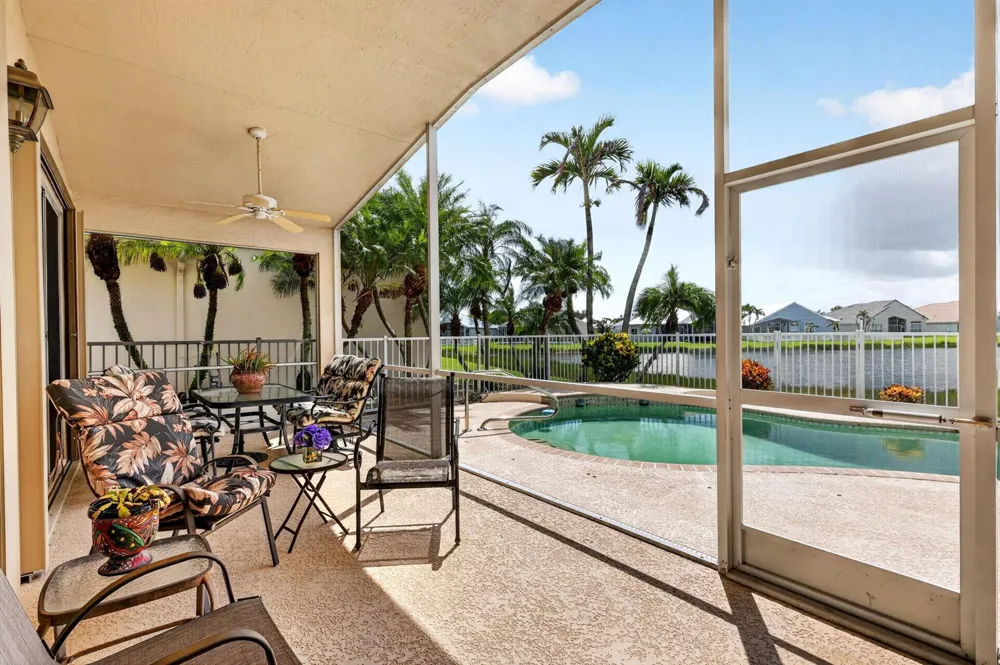 303 NW BAYSIDE COURT Port St. Lucie, FL 34986
