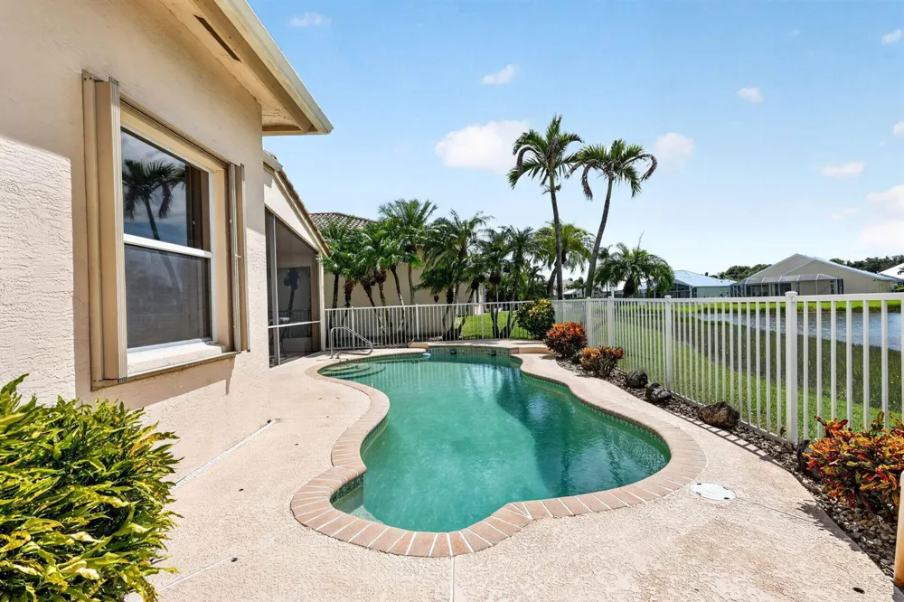303 NW BAYSIDE COURT Port St. Lucie, FL 34986