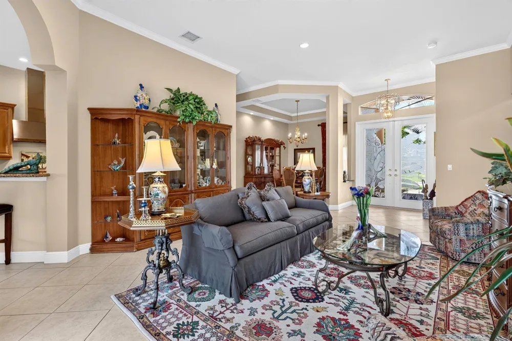 303 NW BAYSIDE COURT Port St. Lucie, FL 34986