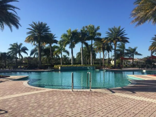 303 NW BAYSIDE COURT Port St. Lucie, FL 34986