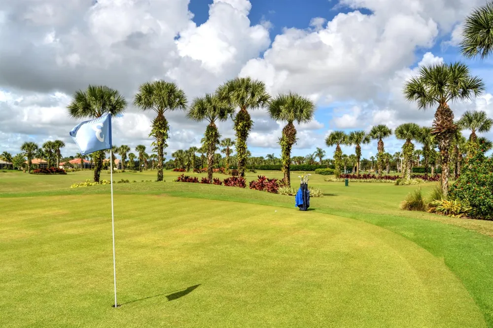303 NW BAYSIDE COURT Port St. Lucie, FL 34986