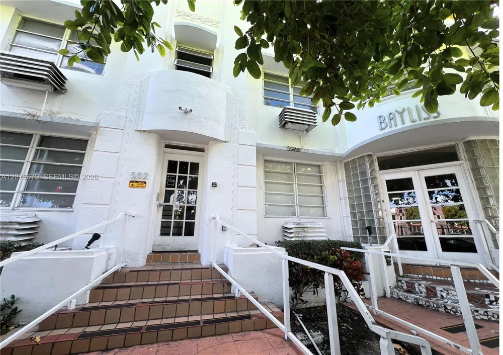 500 14th St #204 Miami Beach, FL 33139