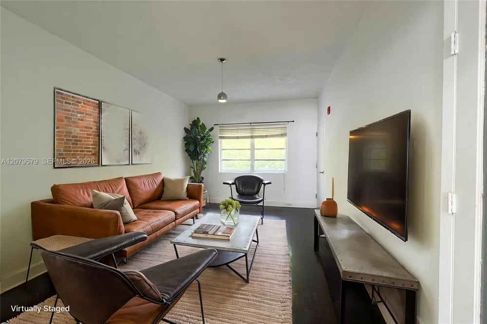 500 14th St #204 Miami Beach, FL 33139