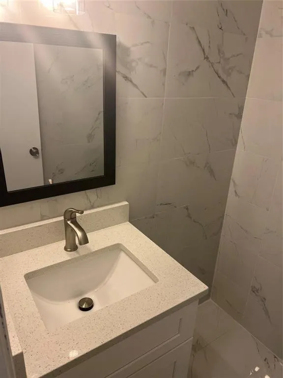 22615 SW 66TH AVENUE #206 Boca Raton, FL 33428