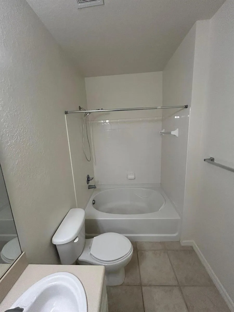 272 SE KITCHING CIRCLE Stuart, FL 34994