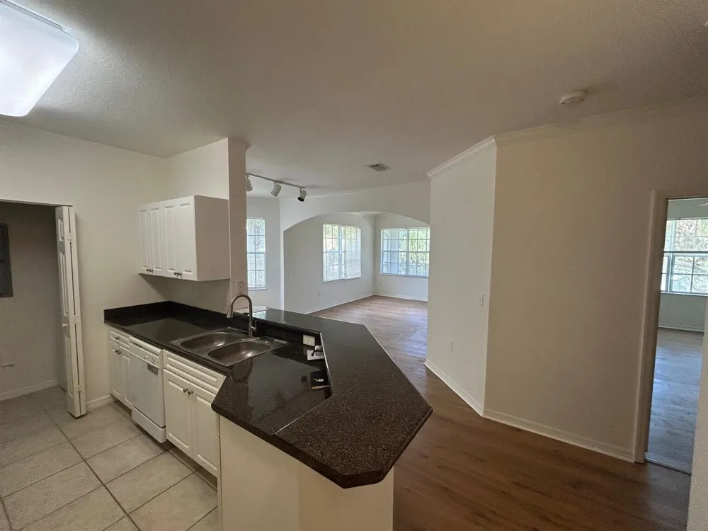 272 SE KITCHING CIRCLE Stuart, FL 34994