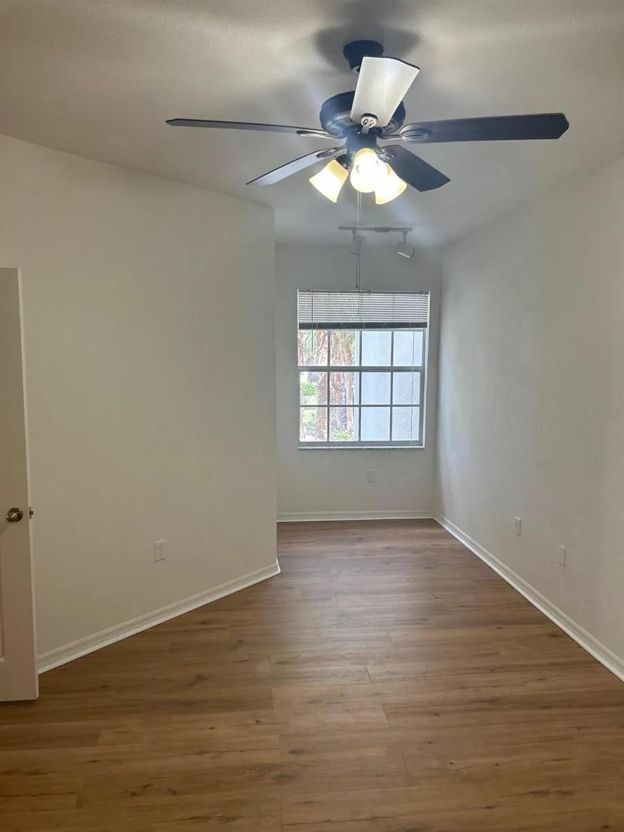 272 SE KITCHING CIRCLE Stuart, FL 34994