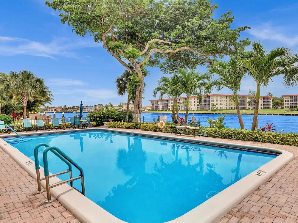 1150 HILLSBORO MILE #914 Hillsboro Beach, FL 33062