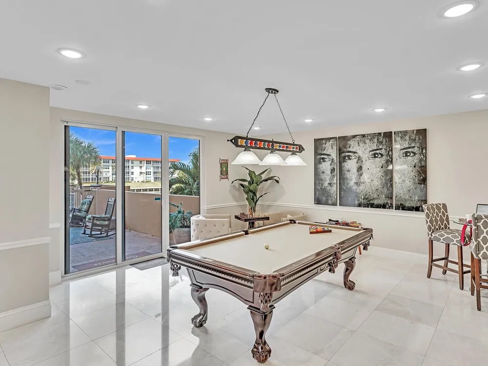 1150 HILLSBORO MILE #914 Hillsboro Beach, FL 33062