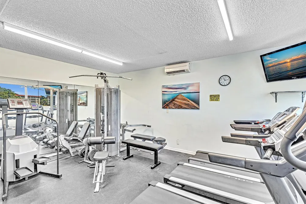 1150 HILLSBORO MILE #914 Hillsboro Beach, FL 33062
