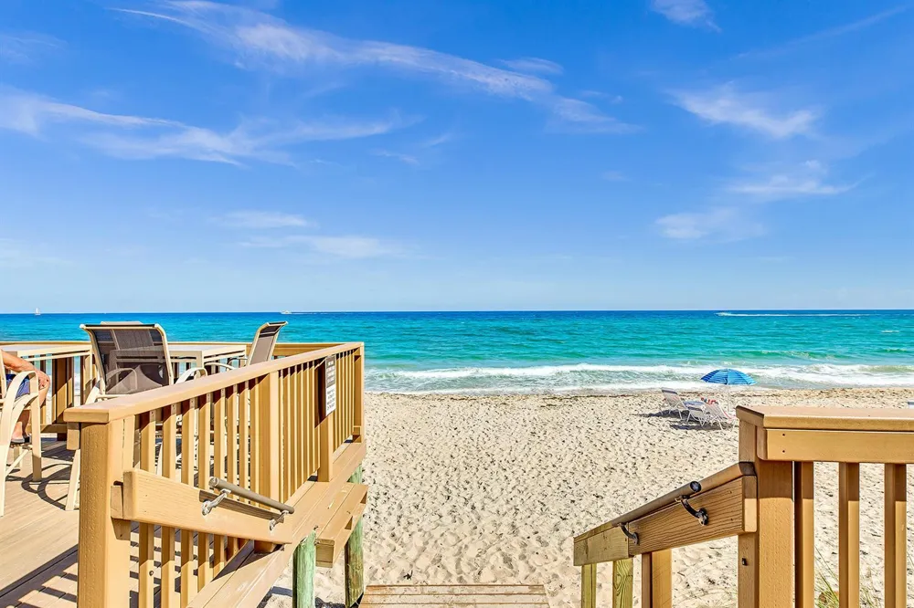 1150 HILLSBORO MILE #914 Hillsboro Beach, FL 33062