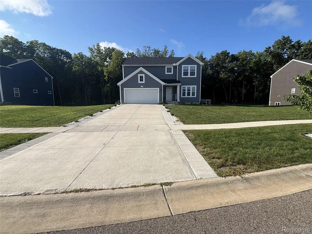 5149 McLin Drive Texas Charter Township, MI 49009