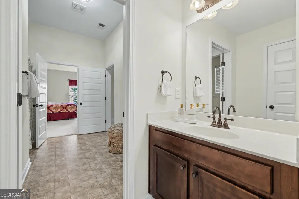 264 Learwood LN Atlanta, GA 30349