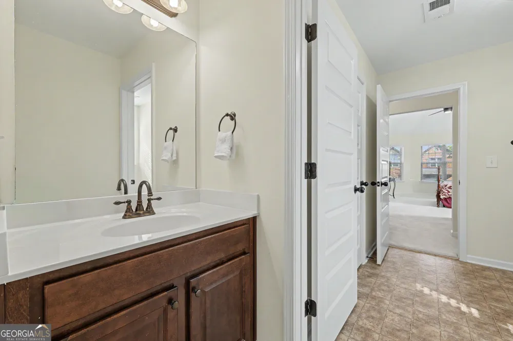 264 Learwood LN Atlanta, GA 30349