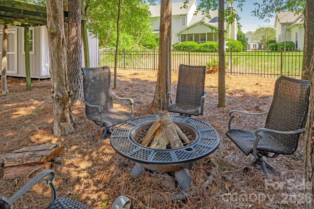 9428 Ardrey Woods Drive Charlotte, NC 28277