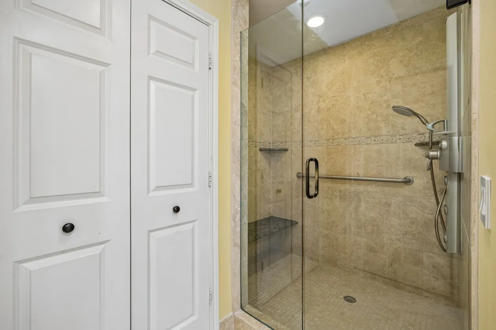 9918 Chimney Hill Lane Dallas, TX 75243