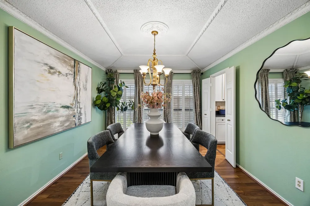 9918 Chimney Hill Lane Dallas, TX 75243