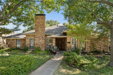 9918 Chimney Hill Lane