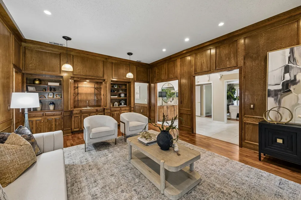9918 Chimney Hill Lane Dallas, TX 75243