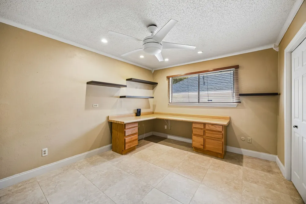 9918 Chimney Hill Lane Dallas, TX 75243
