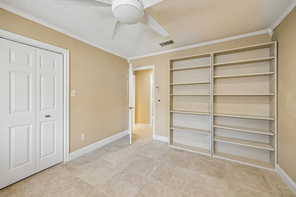9918 Chimney Hill Lane Dallas, TX 75243