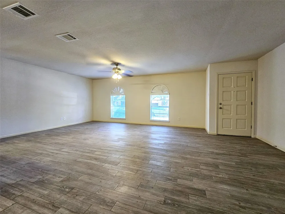925 Whitehall Drive Plano, TX 75023