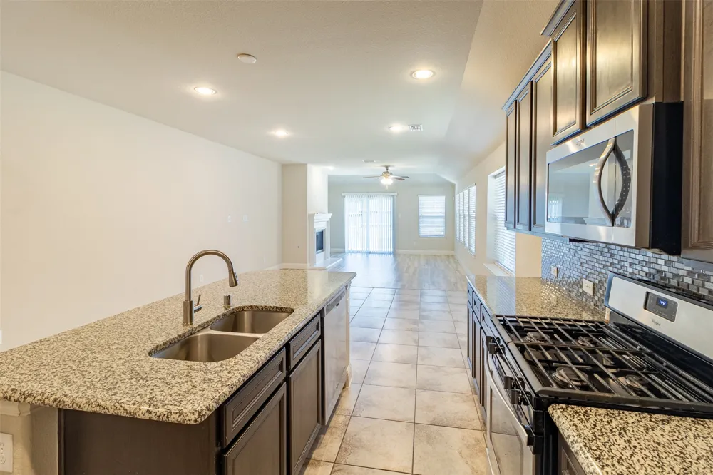 516 Hunt Farms Road Fate, TX 75189