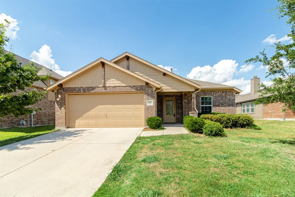 516 Hunt Farms Road Fate, TX 75189