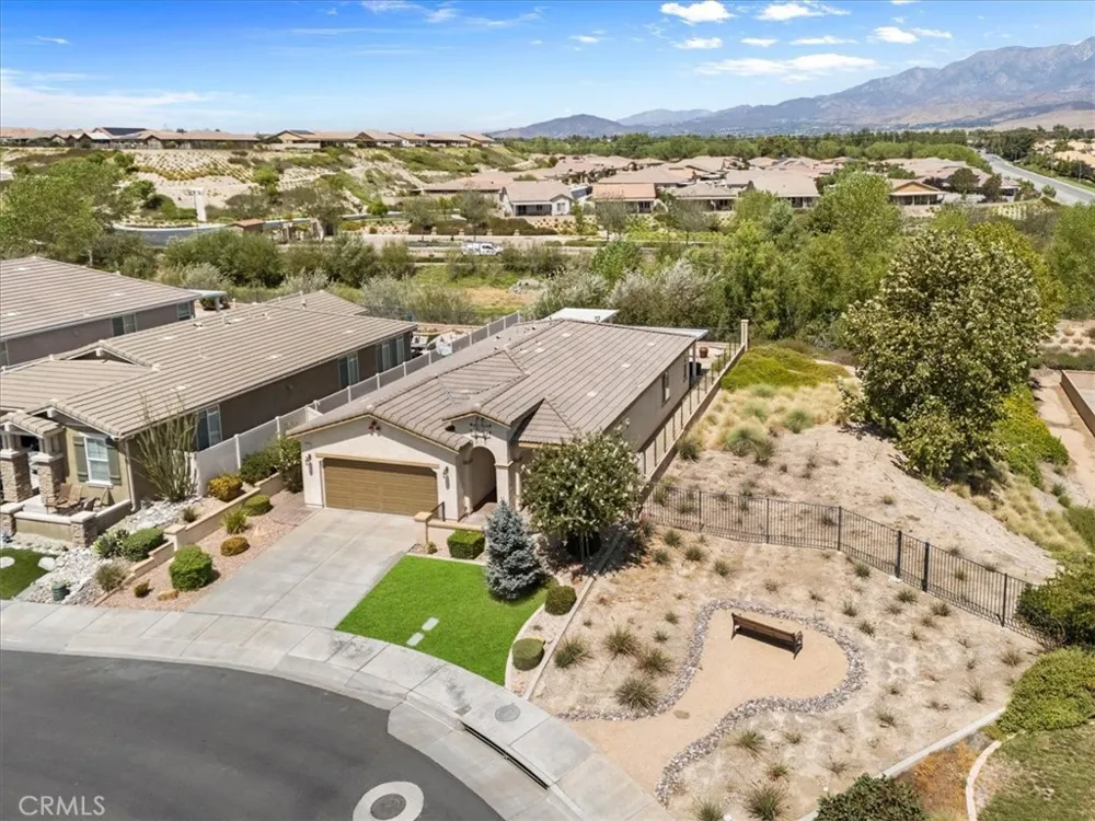 1670 Stellar Peak Beaumont, CA 92223