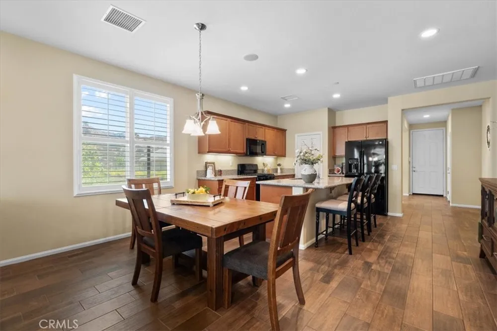1670 Stellar Peak Beaumont, CA 92223