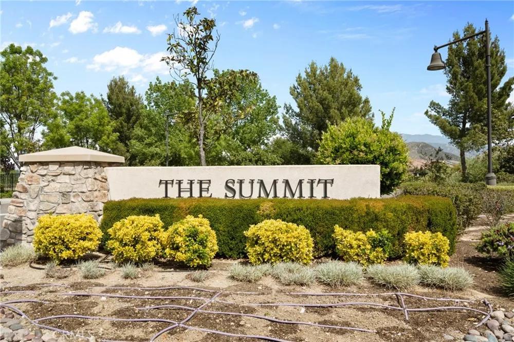 1670 Stellar Peak Beaumont, CA 92223