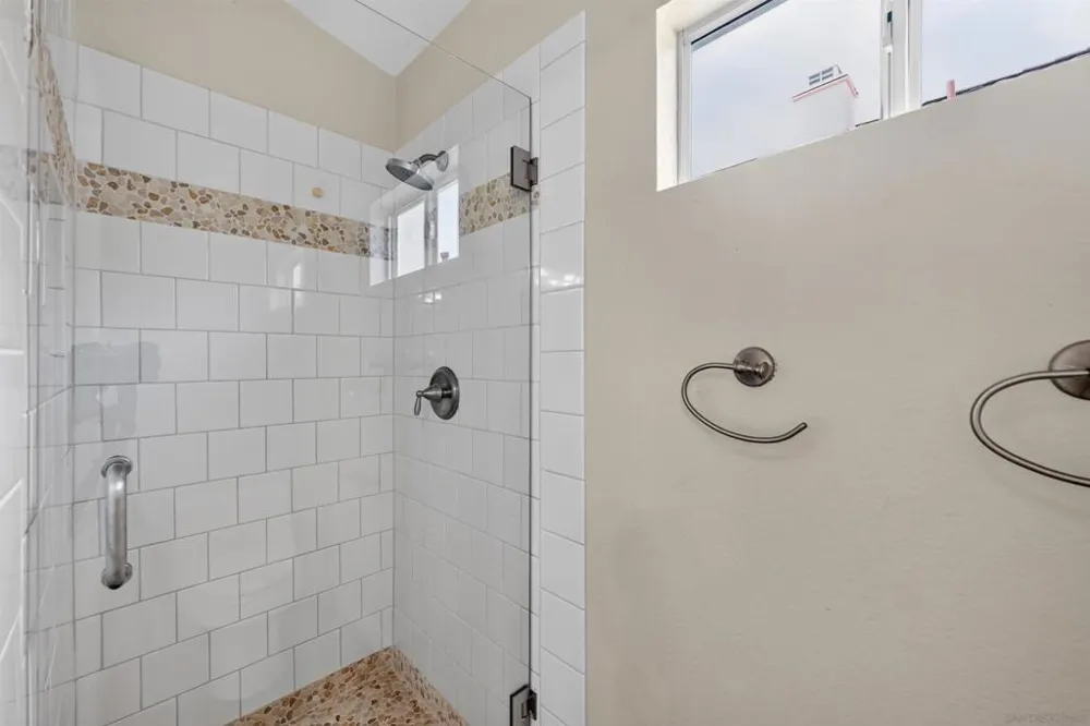 1772 Pinnacle Vista, CA 92081