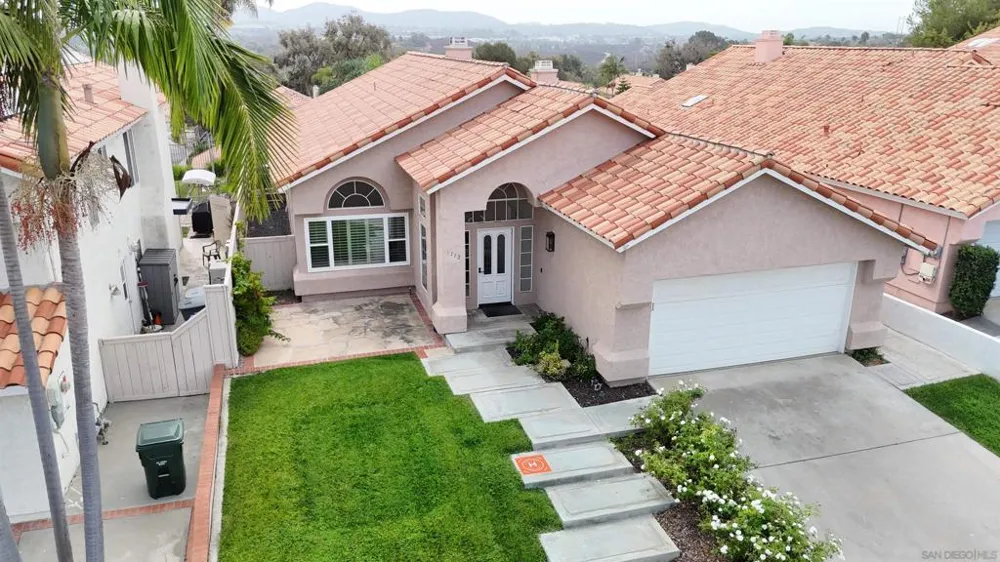 1772 Pinnacle Vista, CA 92081