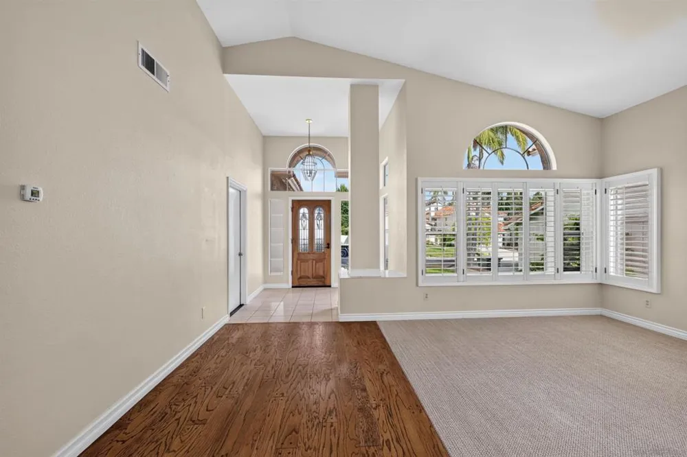 1772 Pinnacle Vista, CA 92081