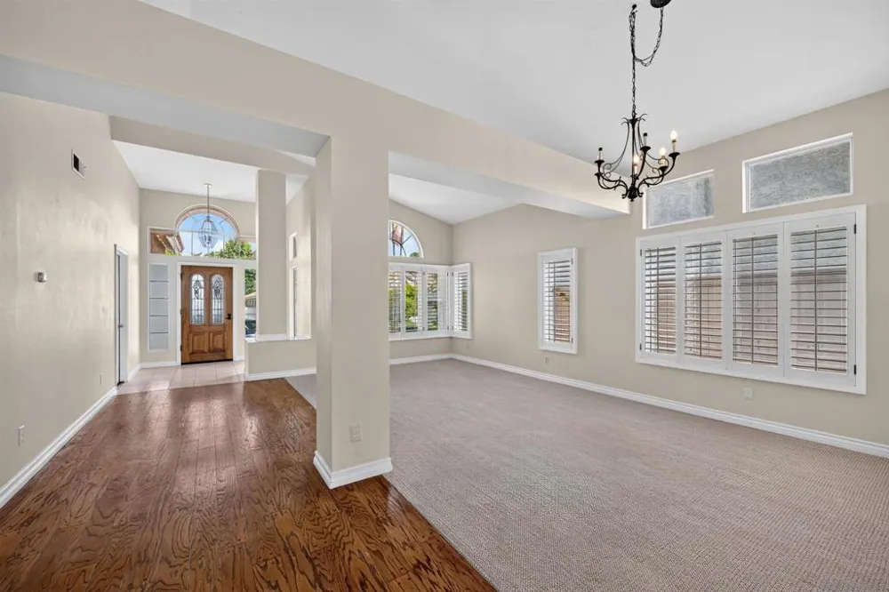 1772 Pinnacle Vista, CA 92081