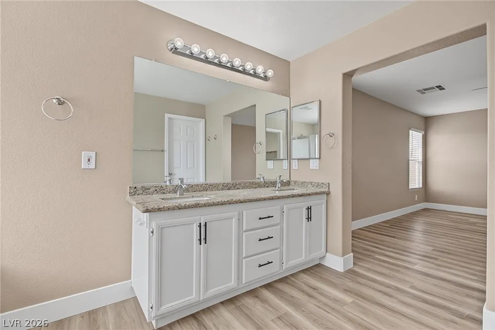 11705 Grotta Azzurra Avenue Las Vegas, NV 89138