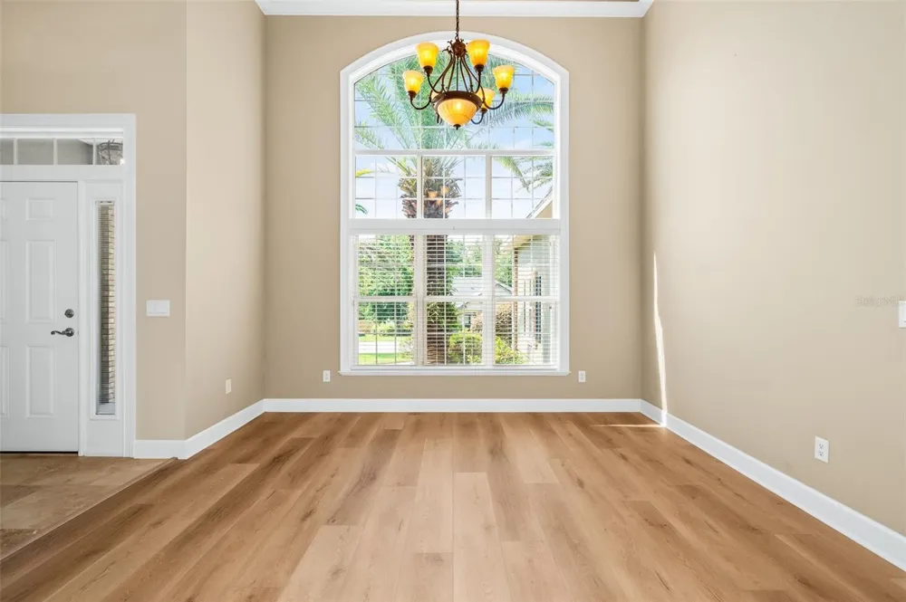 7560 WHITE OAKS ROAD Alachua, FL 32615