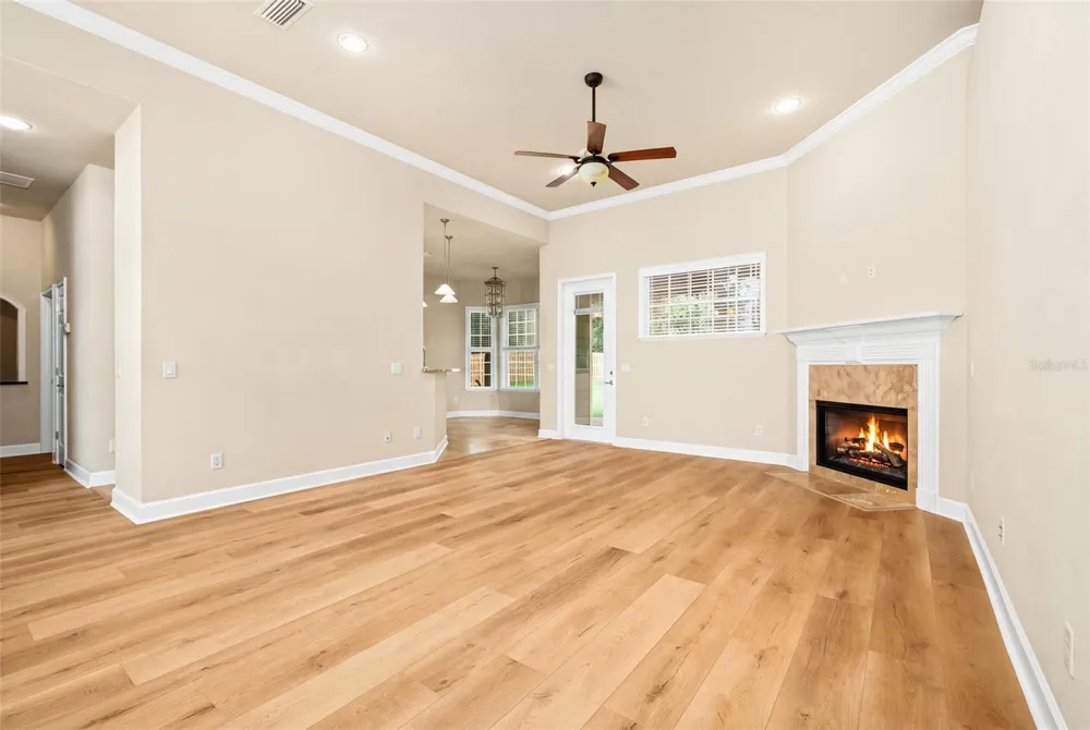 7560 WHITE OAKS ROAD Alachua, FL 32615