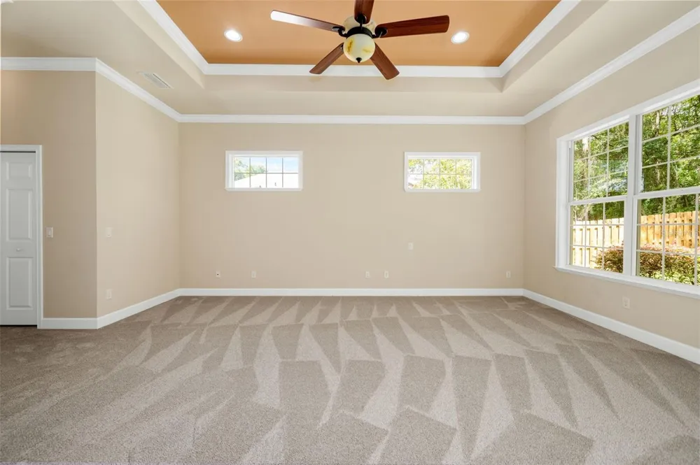7560 WHITE OAKS ROAD Alachua, FL 32615