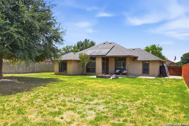 314 Yorktown Pleasanton, TX 78064