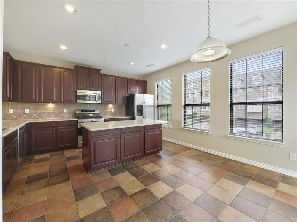7817 Fox Horn Drive Irving, TX 75063