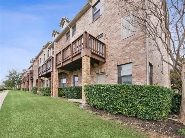 7817 Fox Horn Drive Irving, TX 75063