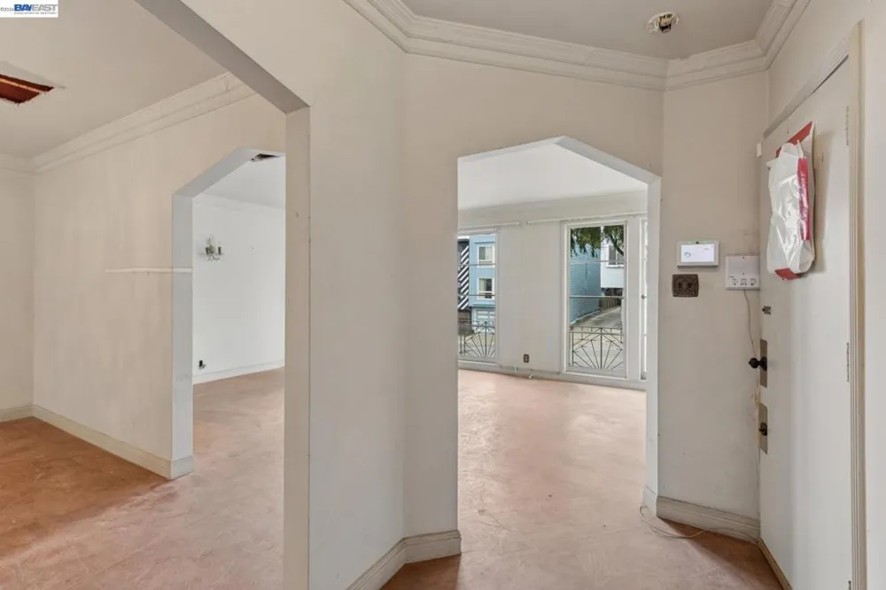 83 Stanyan St San Francisco, CA 94118